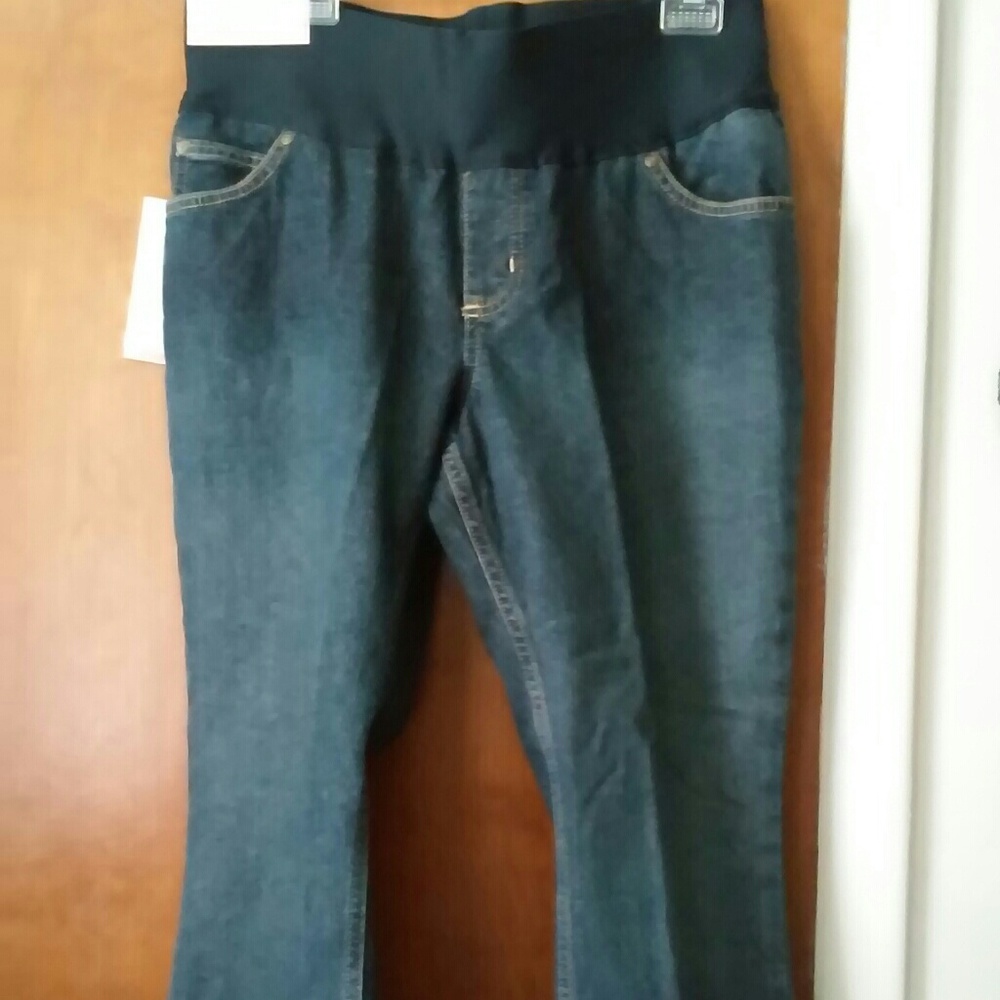 Liz Lange Maternity Cropped Jeans size 10 NWT
